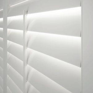 close-up image of tilt rod style Worthing shutters